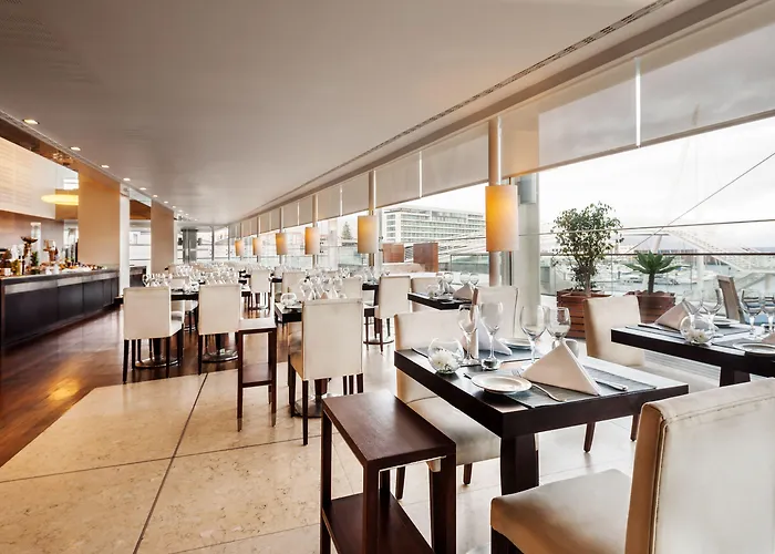 Hotel Marina Atlântico 4*