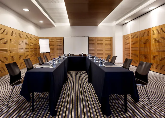 Hotel Marina Atlântico 4*