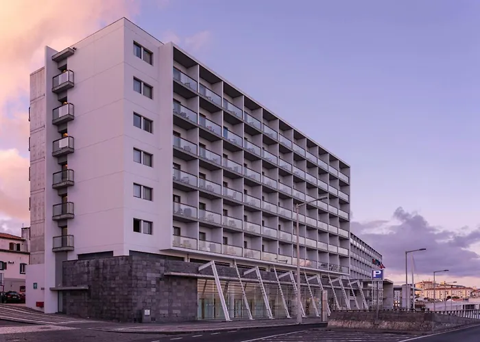 Hotel Marina Atlantico 4*